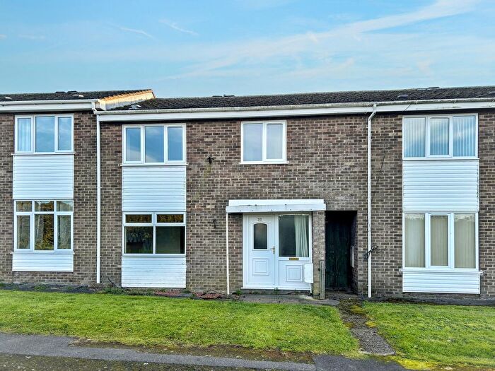 3 Bedroom Terraced House For Sale In Kelsway, Caistor, LN7