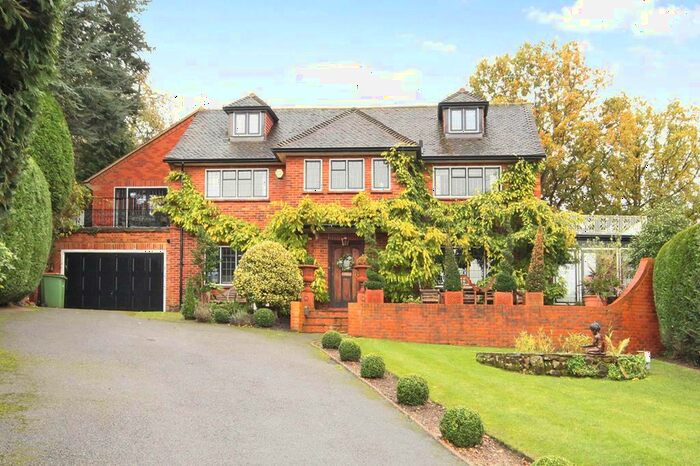 5 Bedroom Detached House To Rent In Esher, KT10