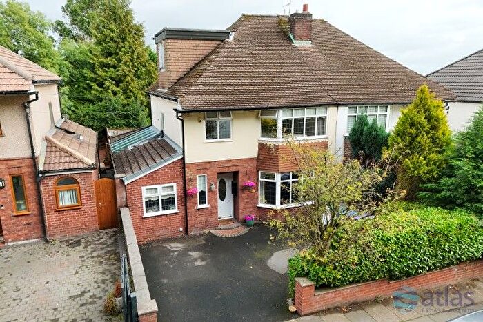 4 Bedroom Semi Detached House For Sale In Woolton Road, Woolton, L25