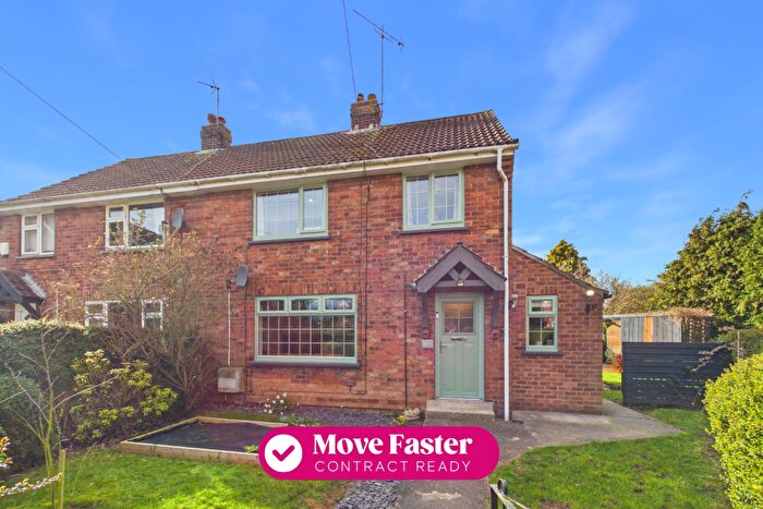 3 Bedroom Semi Detached House For Sale In Autherd Garth, Walkington, Beverley, East Riding Of Yorkshire, HU17