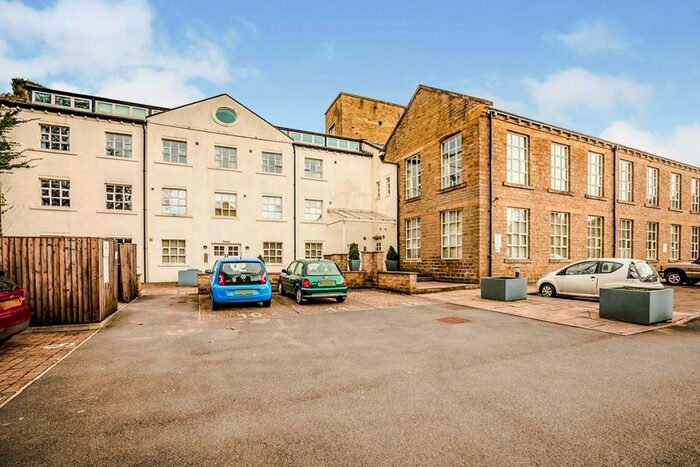 1 Bedroom Apartment To Rent In The Park, Kirkburton, Huddersfield, HD8