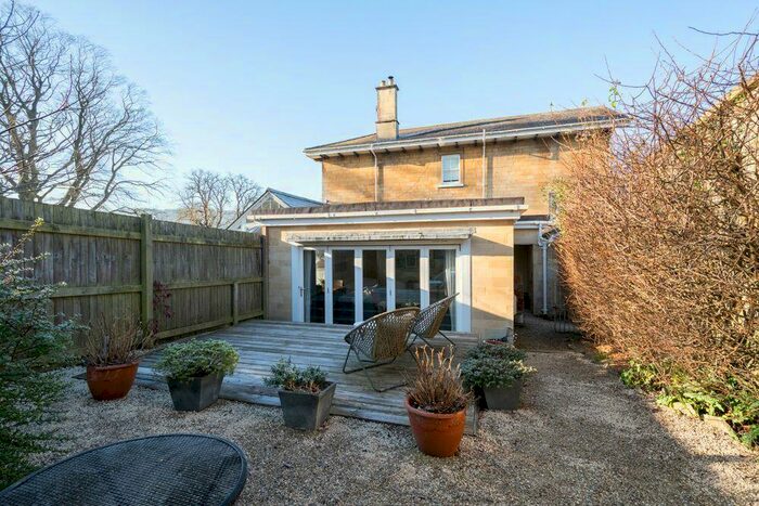 1 Bedroom Apartment To Rent In Garden Apartment, Warleigh Lodge, Warleigh, Bath, BA1