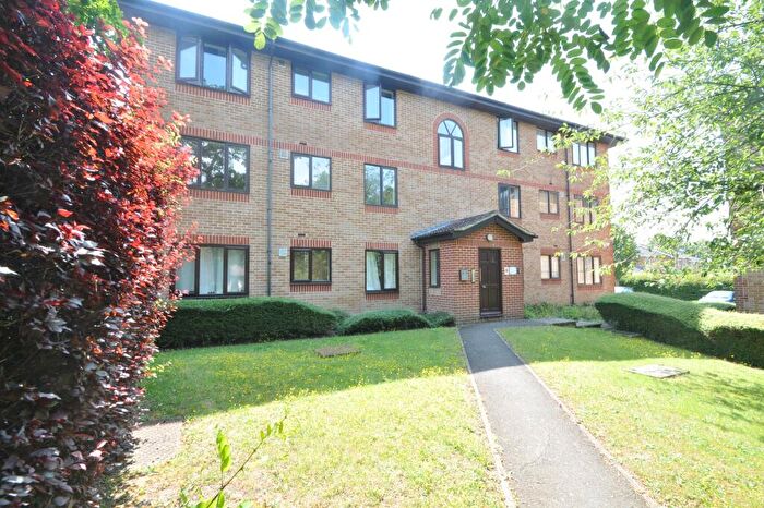 1 Bedroom Flat To Rent In Kern Close, Southampton, SO16