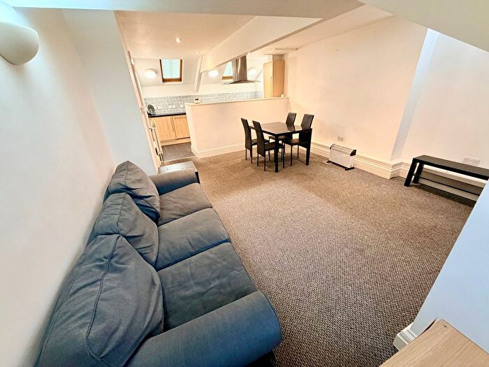 1 Bedroom Flat To Rent In Borough Road, Sunderland, City Centre, Sunniside, SR1