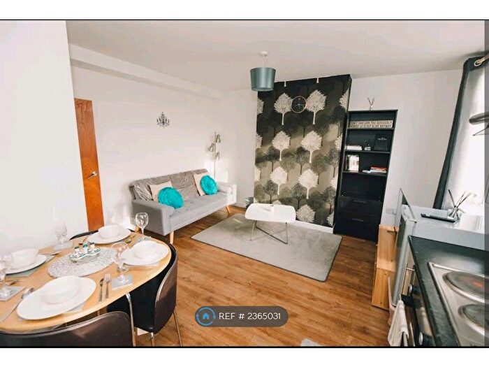 1 Bedroom Flat To Rent In Sundon Park Road, Luton, LU3
