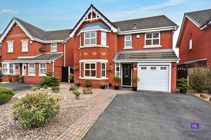 4 Bedroom Detached House For Sale In Coppice Green, Kingswood, WA5