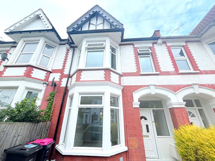 3 Bedroom Terraced House To Rent In Ramuz Drive, Westcliff-On-Sea, SS0