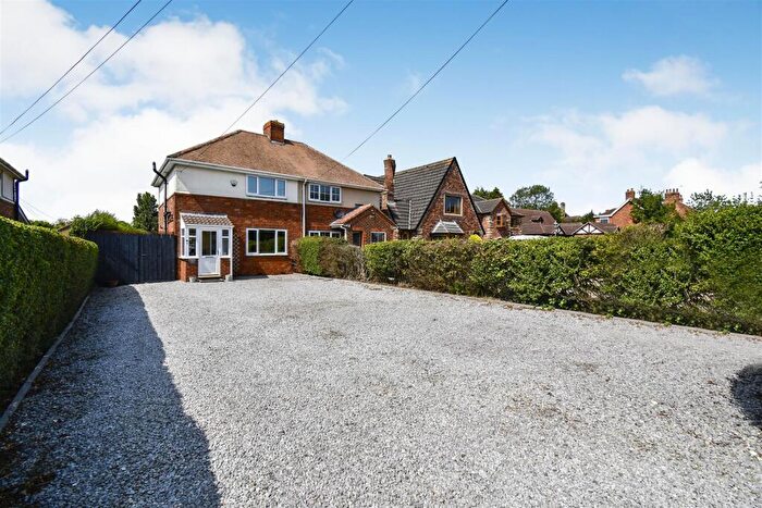 3 Bedroom Semi-Detached House For Sale In Hull Road, Coniston, Hull, HU11