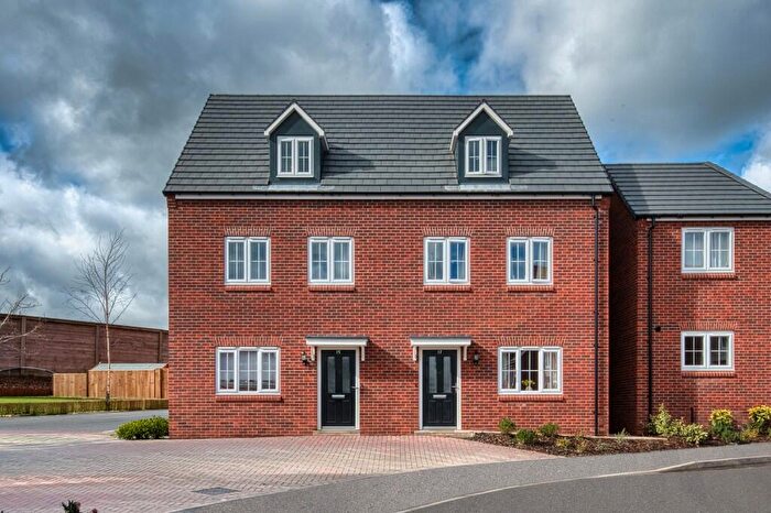 4 Bedroom Terraced House For Sale In Denby Bank, Ripley, Derbyshire, DE5