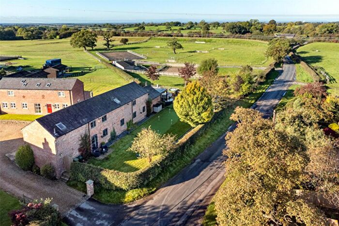 4 Bedroom Equestrian Facility To Rent In Woodhouse End Road, Gawsworth, Macclesfield, Cheshire, SK11