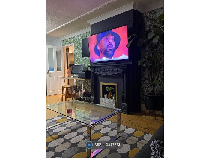 4 Bedroom Terraced House To Rent In Manor Close, Essex, RM15