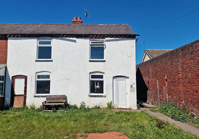 2 Bedroom Flat For Sale In Lickhill Road, Stourport-on-Severn, Worcestershire, DY13