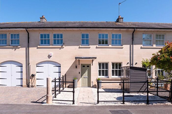 4 Bedroom Terraced House For Sale In Kempthorne Lane, Bath, BA2