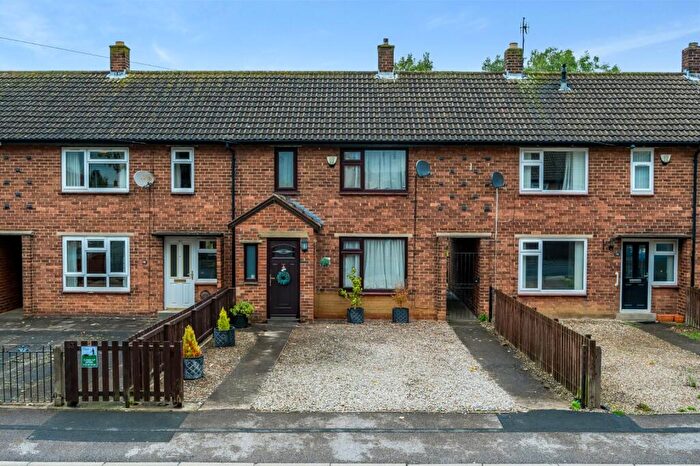 2 Bedroom Terraced House For Sale In Meagill Rise, Otley, West Yorkshire, LS21
