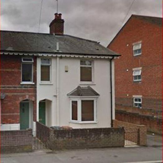 3 Bedroom End Of Terrace House To Rent In London Street, Andover, Hampshire, SP10