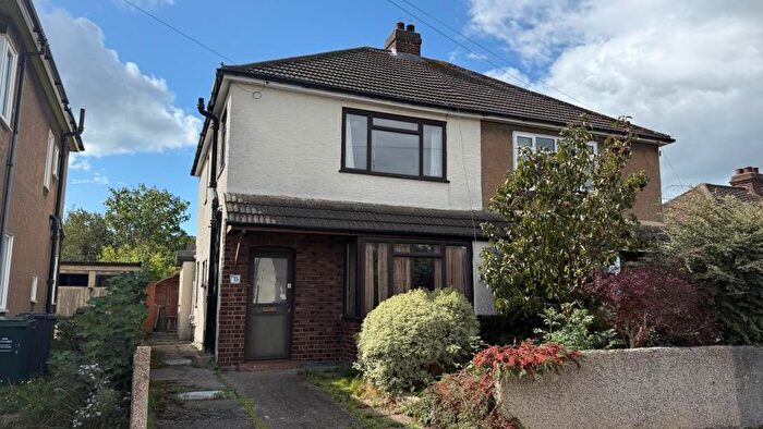 3 Bedroom Semi-detached House For Sale In Marcus Road, Dartford, Kent, DA1