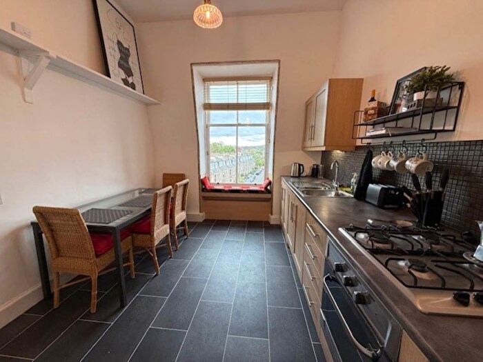 3 Bedroom Detached House To Rent In Colinton Road, Edinburgh, EH10