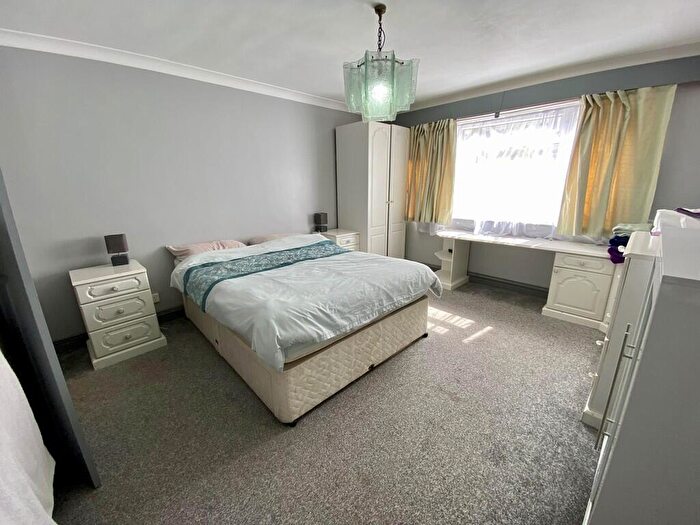 2 Bedroom Apartment To Rent In Harcourt, Derby Road, Bournemouth, BH1