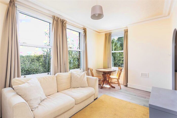 1 Bedroom Flat To Rent In Churchfield Road, Ealing, W13
