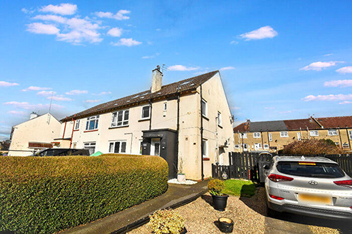 4 Bedroom Flat For Sale In Blackstone Crescent, Pollok, Glasgow, G53