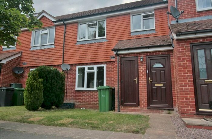 1 Bedroom Flat To Rent In Summerfields, Basingstoke, RG24