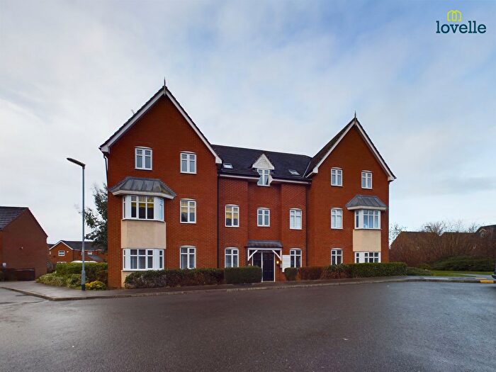 2 Bedroom Flat To Rent In Flaxley Close, Lincoln, LN2