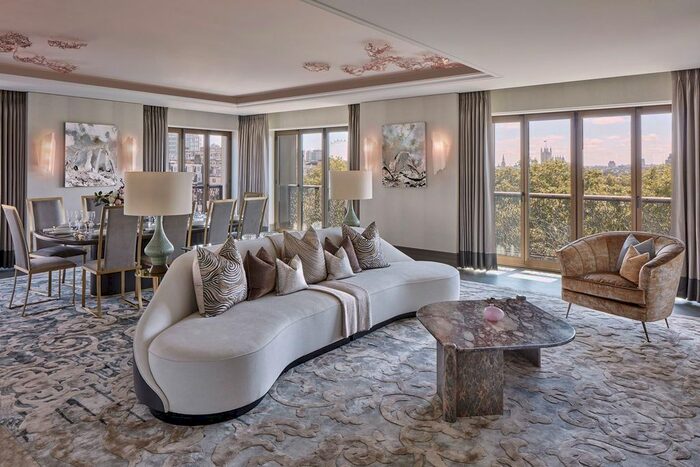 2 Bedroom Flat To Rent In , W1J