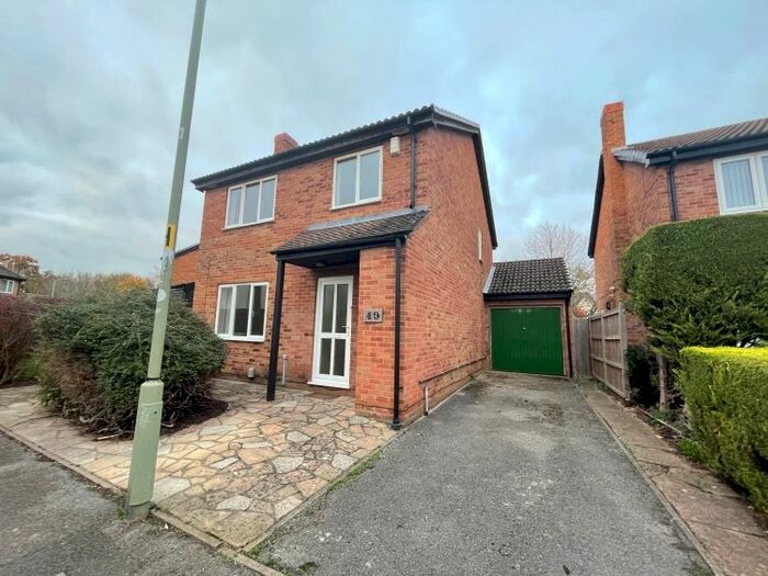 4 Bedroom Semi-Detached House To Rent In Hermitage Road, Abingdon OX14