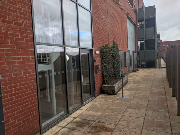 1 Bedroom Flat To Rent In High Street, Upton, Northampton, NN5