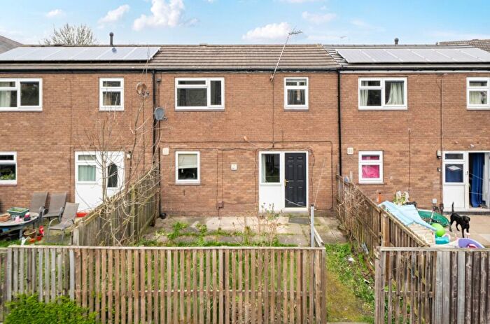 2 Bedroom Terraced House To Rent In Upper Town Street, Bramley, Leeds, West Yorkshire, LS13