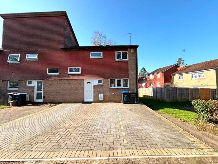 3 Bedroom End Of Terrace House For Sale In Foxwell Square, Southfields, Northampton, NN3