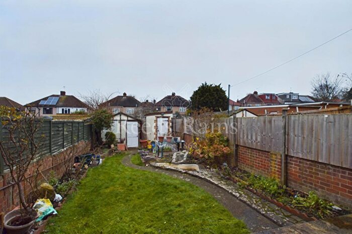 3 Bedroom Terraced House For Sale In Walkley Road, Dartford, Kent, DA1