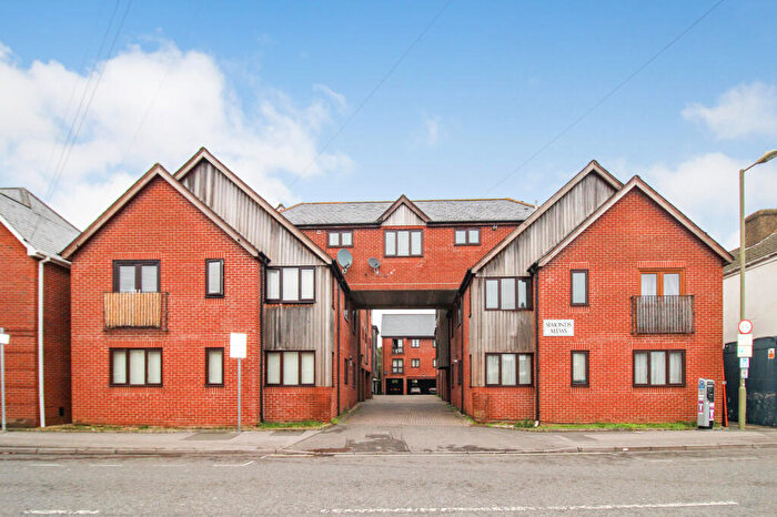 2 Bedroom Apartment For Sale In Simonds Mews, Queens Road, Farnborough, GU14