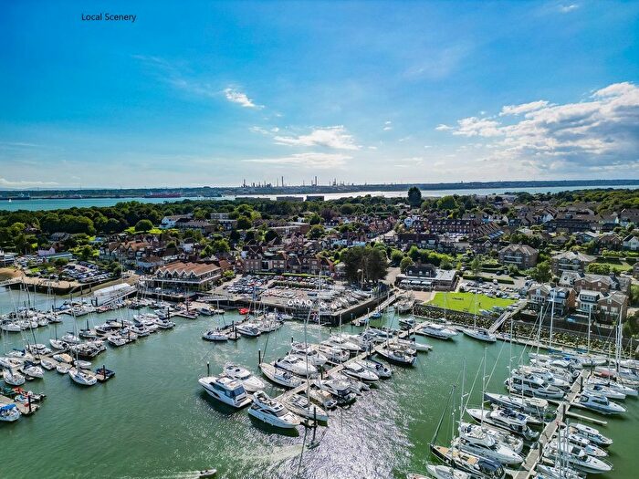 2 Bedroom Flat For Sale In Lukes Close, Hamble, Southampton, SO31