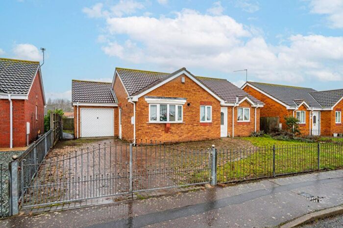 2 Bedroom Semi-Detached Bungalow For Sale In Fremantle Road, Great Yarmouth, NR30