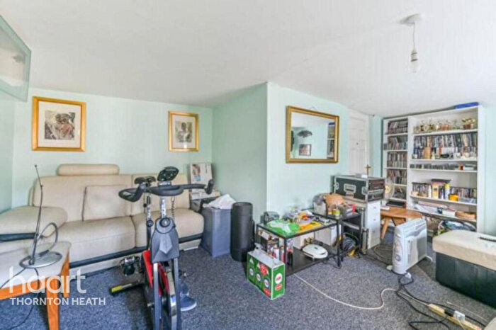 3 Bedroom Terraced House For Sale In Penrith Road, Thornton Heath, CR7
