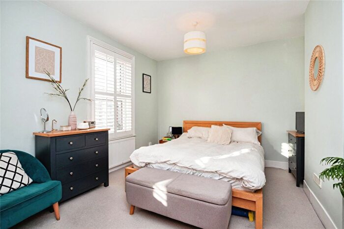 3 Bedroom Terraced House For Sale In Silverdale Road, Tunbridge Wells, Kent, TN4