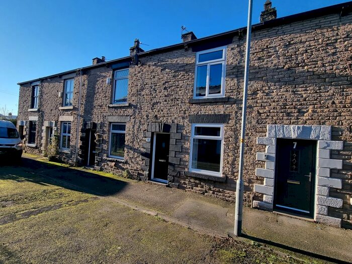 2 Bedroom Terraced House To Rent In Atherton Street, Springhead, Oldham, OL4