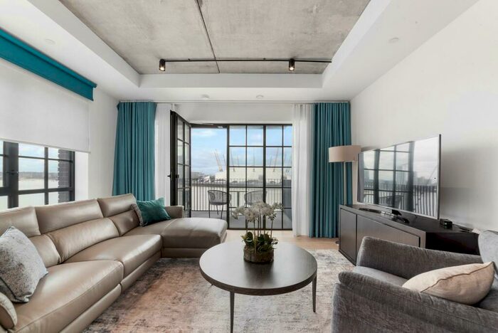 2 Bedroom Apartment To Rent In Agar House, Goodluck Hope, London, E14