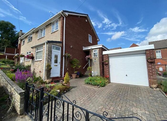 3 Bedroom Semi Detached House For Sale In Low Road, Conisbrough, Doncaster, DN12