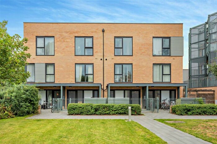 3 Bedroom Terraced House To Rent In Flamsteed Close, Cambridge, CB1