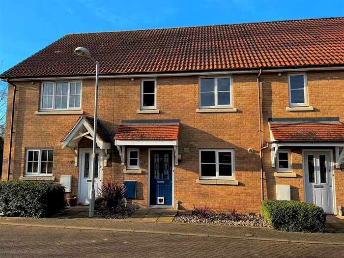 3 Bedroom Property To Rent In Lobelia Close, Wymondham NR18