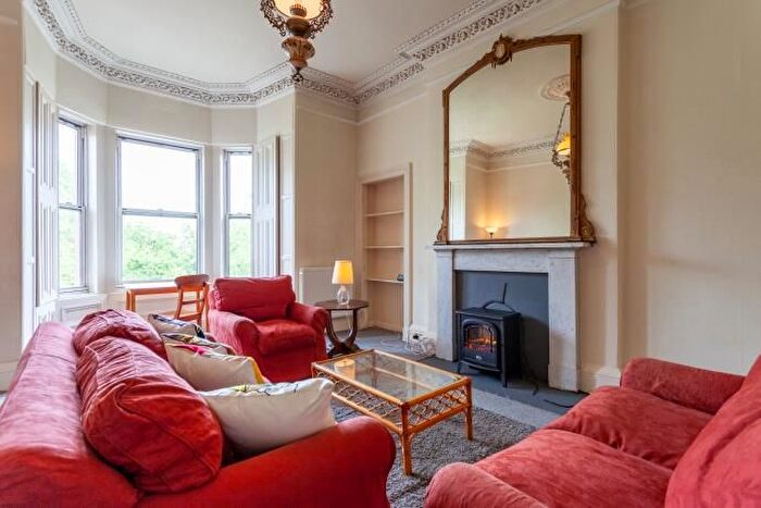 3 Bedroom Flat To Rent In Melville Terrace, Marchmont, Edinburgh, EH9