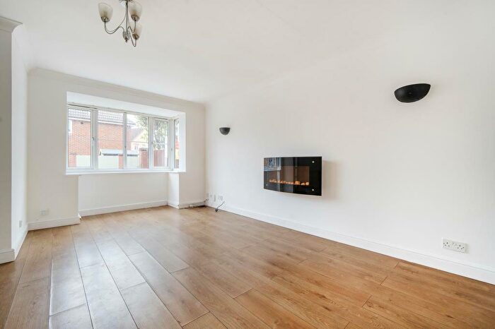 4 Bedroom Detached House To Rent In Didcot, Oxfordshire, OX11