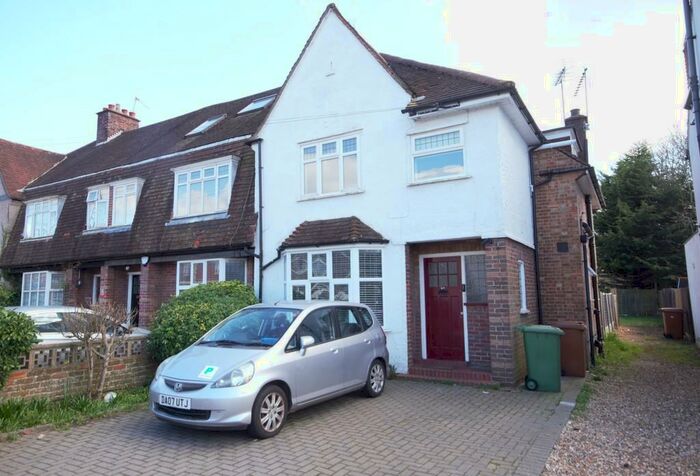 1 Bedroom Apartment To Rent In Eastcote Road, Pinner, HA5