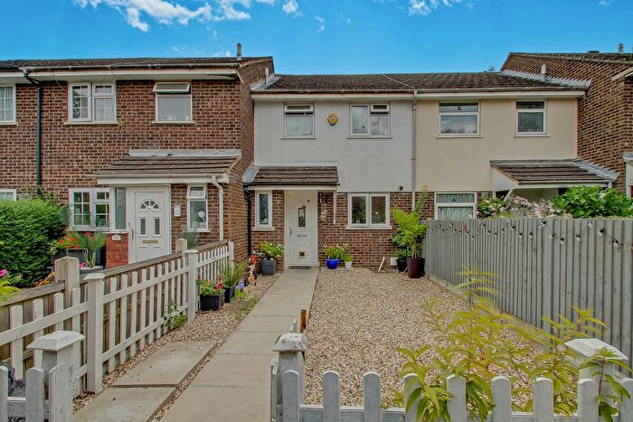 3 Bedroom Terraced House To Rent In Hazelmere Drive, Northolt, UB5