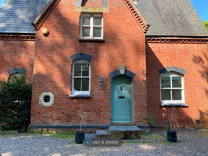 3 Bedroom Detached House To Rent In Birmingham Road, Wroxall, CV35