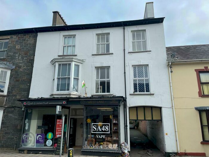 Terraced House For Sale In Bridge Street, Lampeter, Ceredigion, SA48