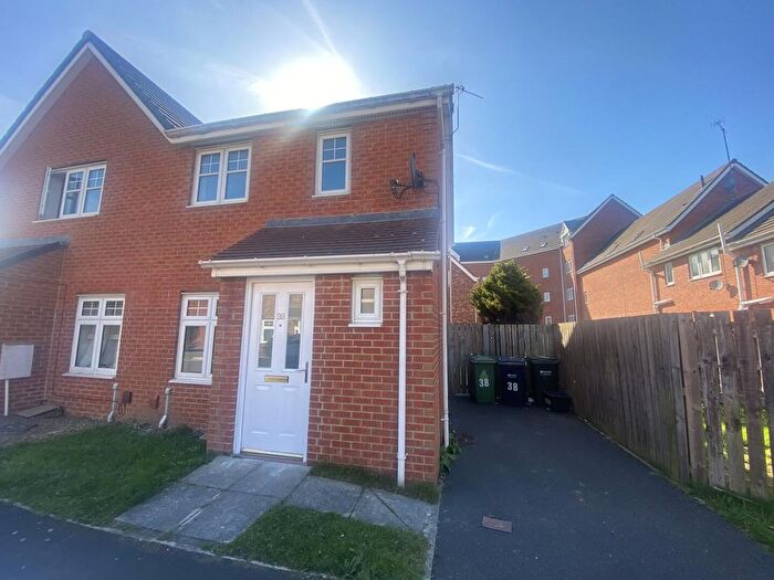 2 Bedroom Property To Rent In Galloway Road, Gateshead, NE10