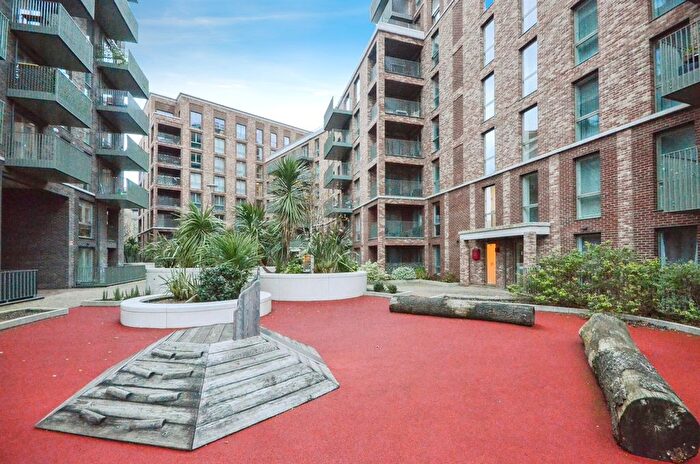 3 Bedroom Flat For Sale In Gayton Road, Harrow, HA1